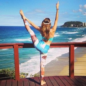 Teeki Unicorn Wrangler leggings EUC